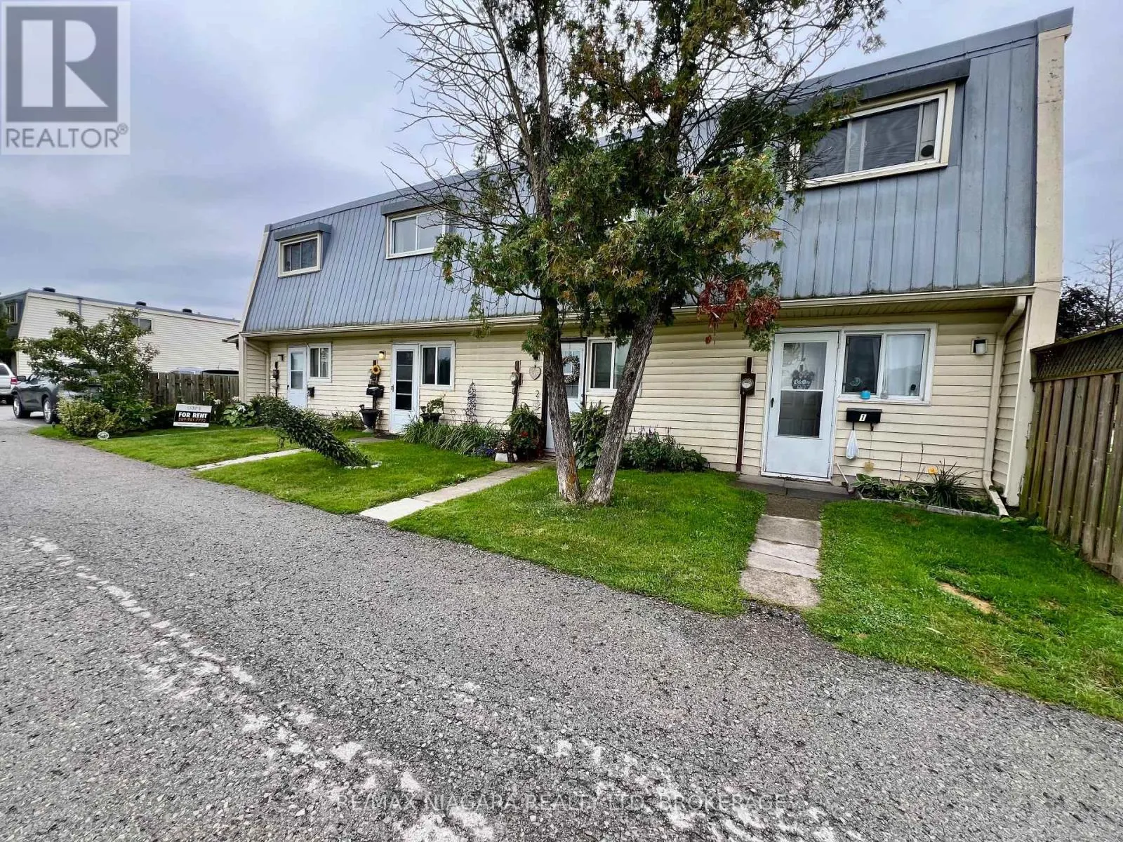 2 - 8646 WILLOUGHBY DRIVE #2