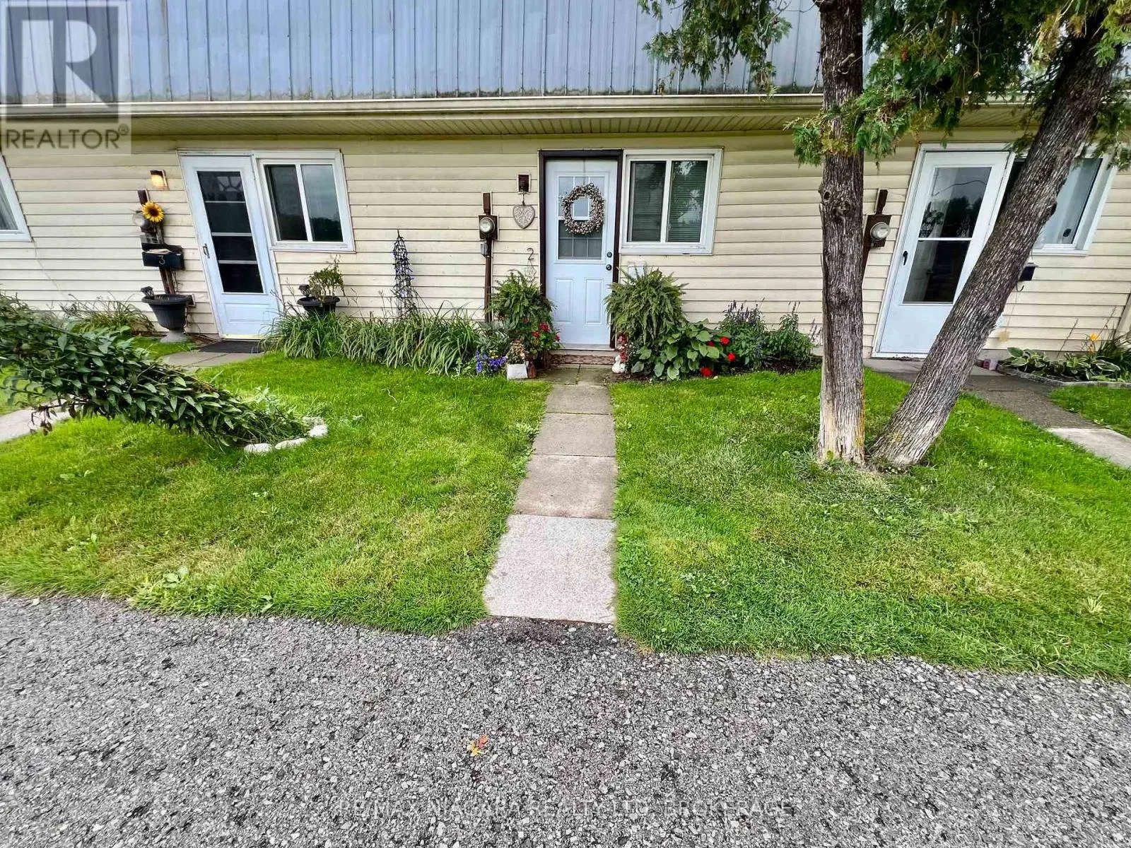 2 - 8646 WILLOUGHBY DRIVE #2