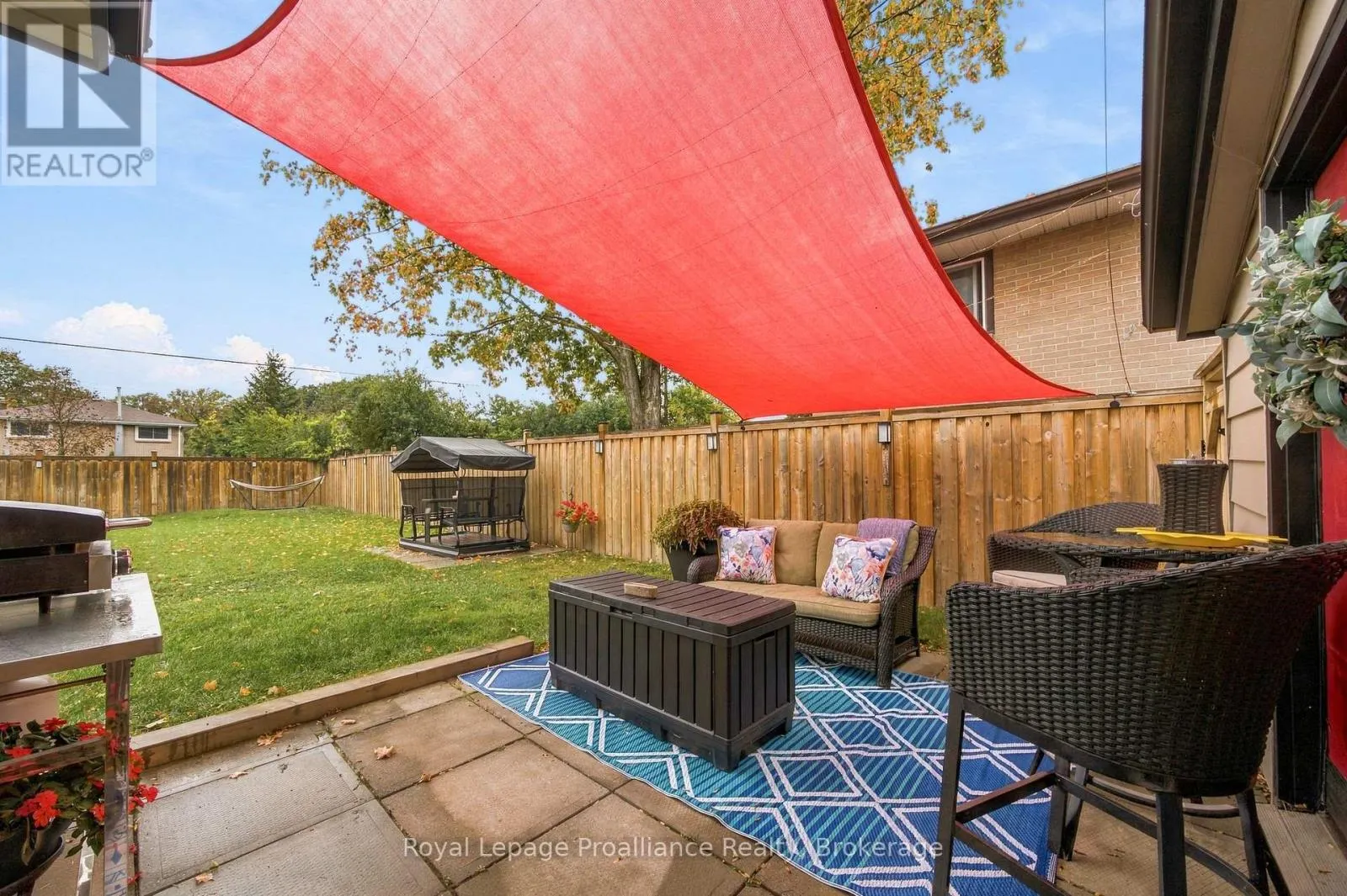 14 MUNRO AVENUE
