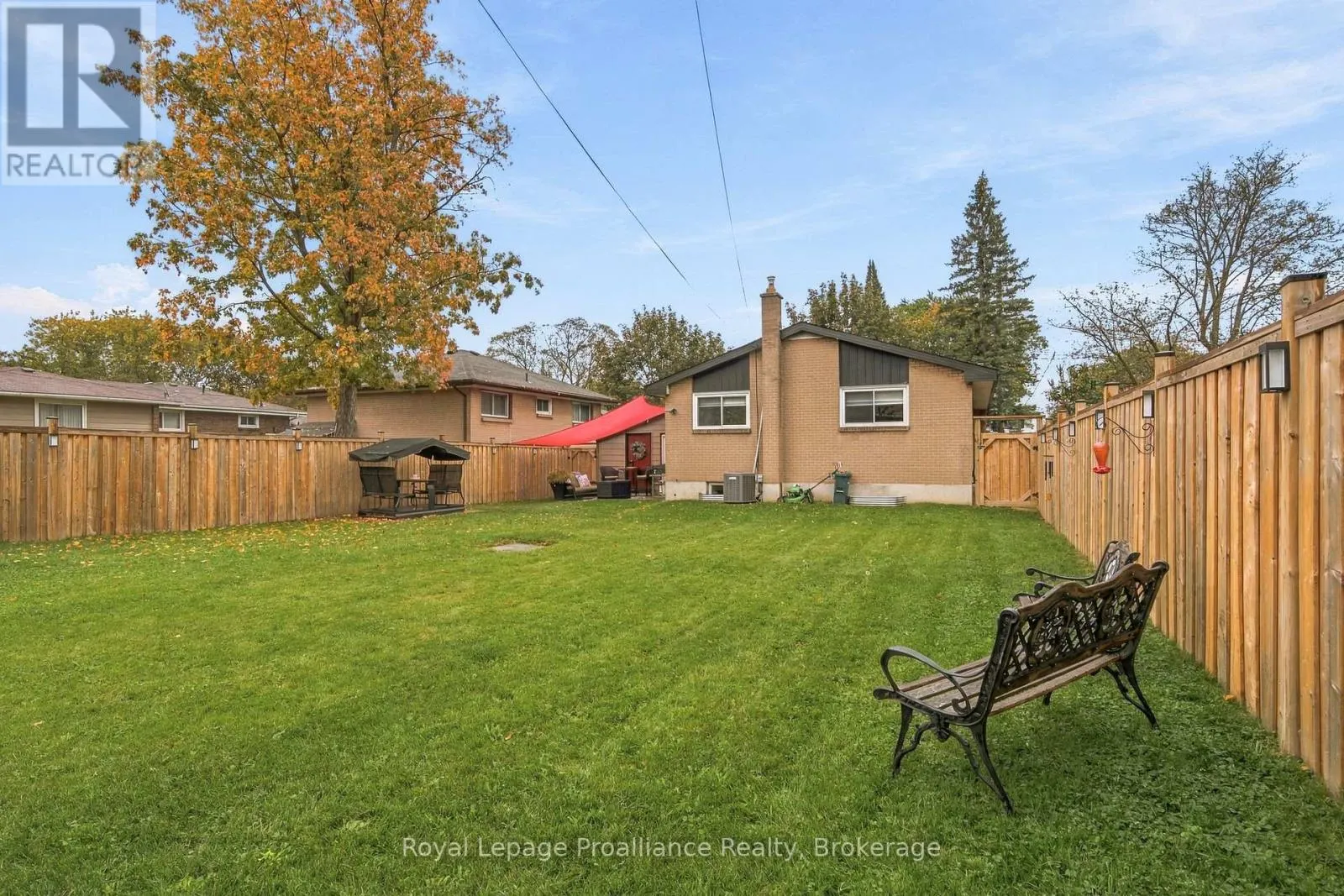 14 MUNRO AVENUE