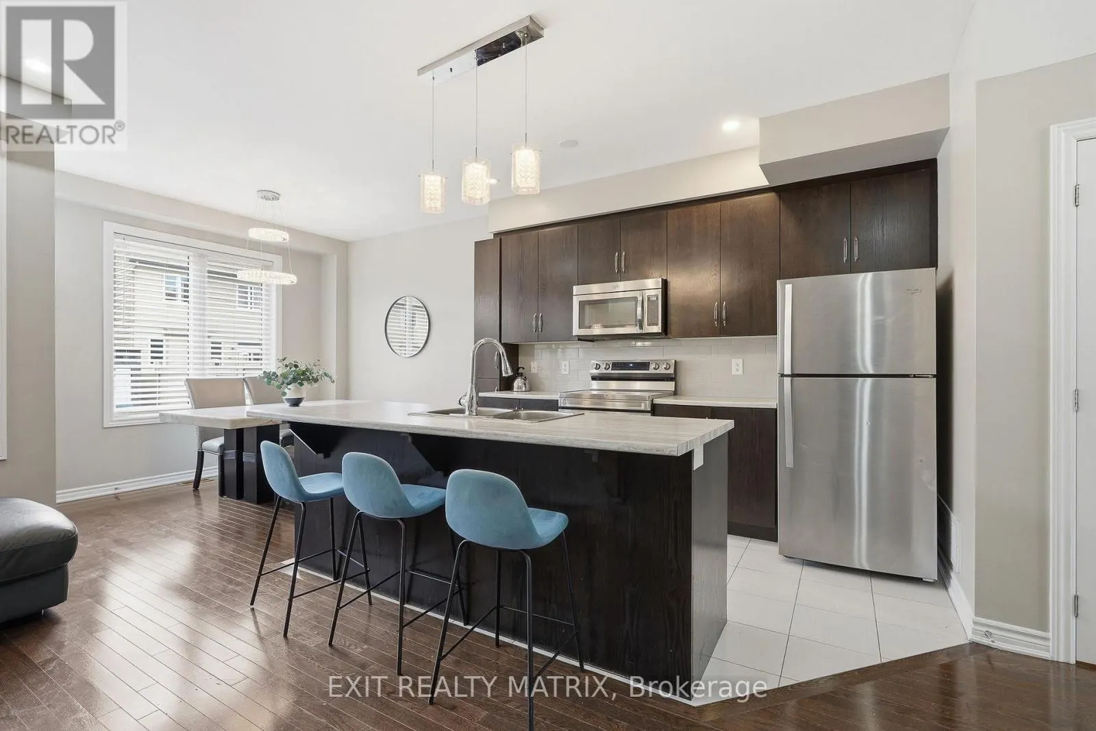552 VIA MATTINO WAY