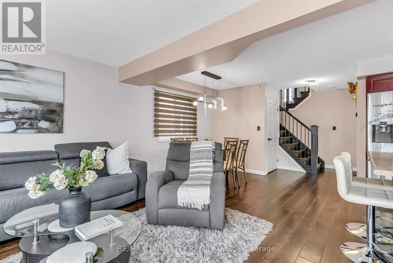 193 MOUNTAIN LAUREL CRESCENT