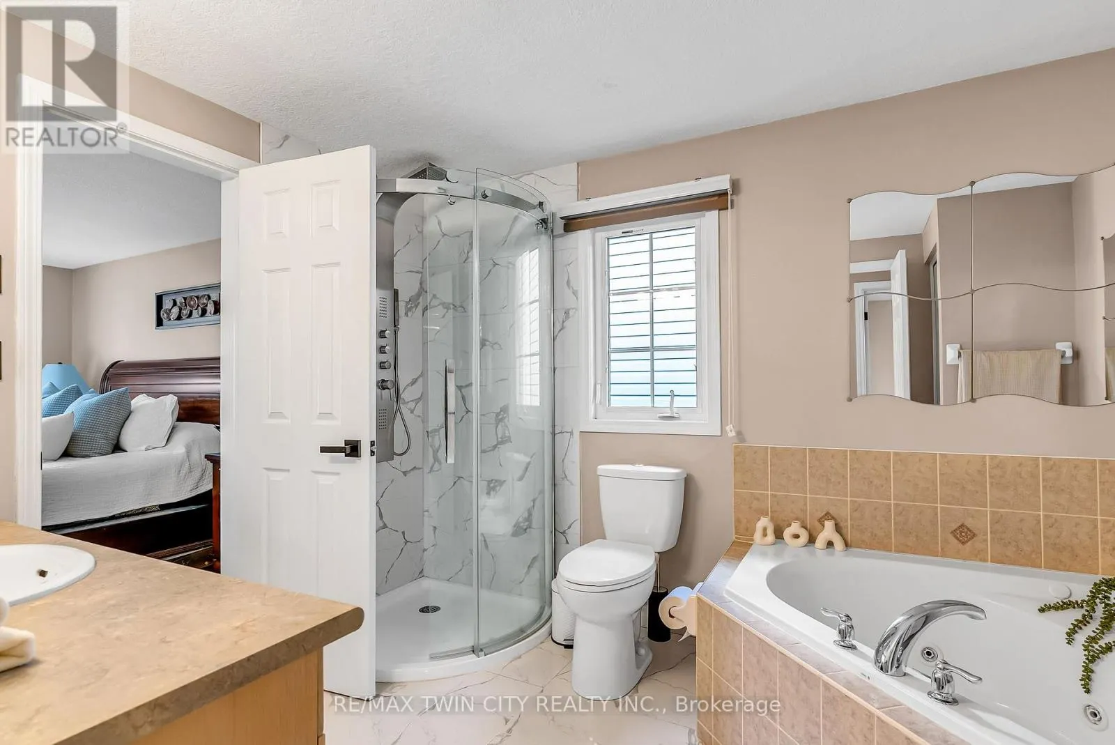 193 MOUNTAIN LAUREL CRESCENT