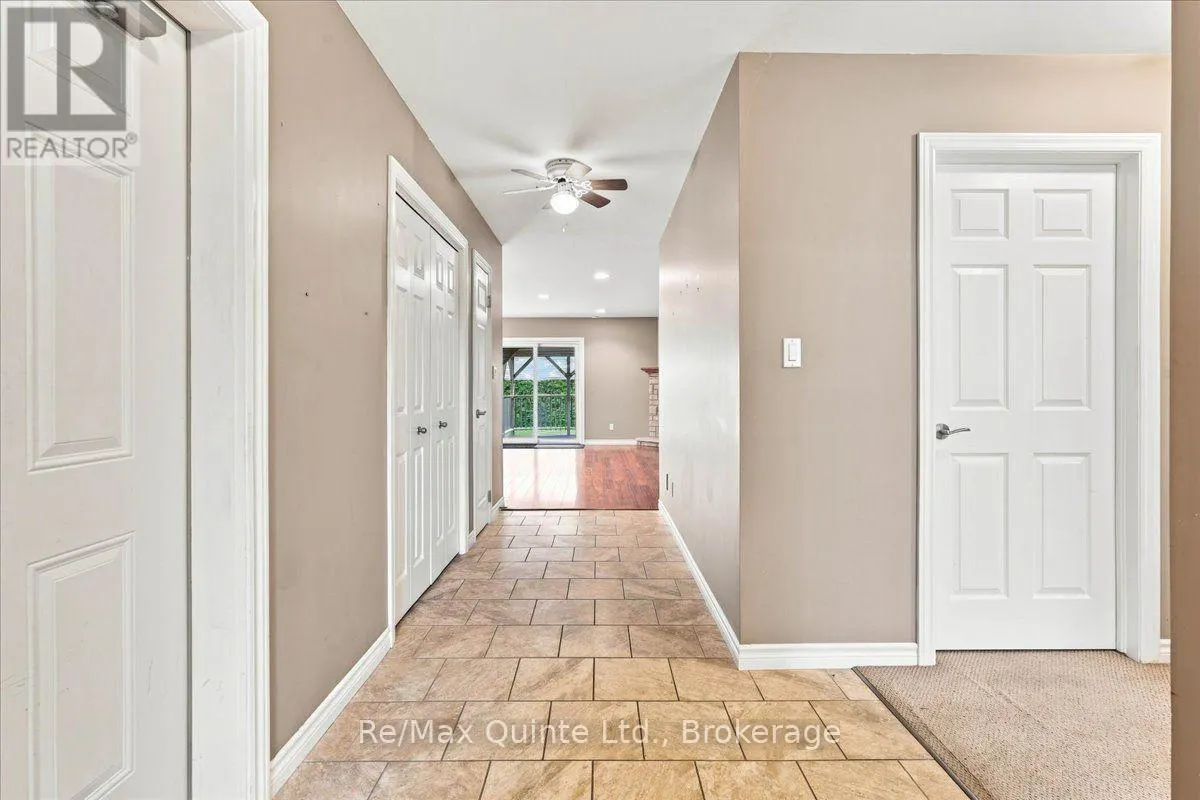 4 FOREST DRIVE