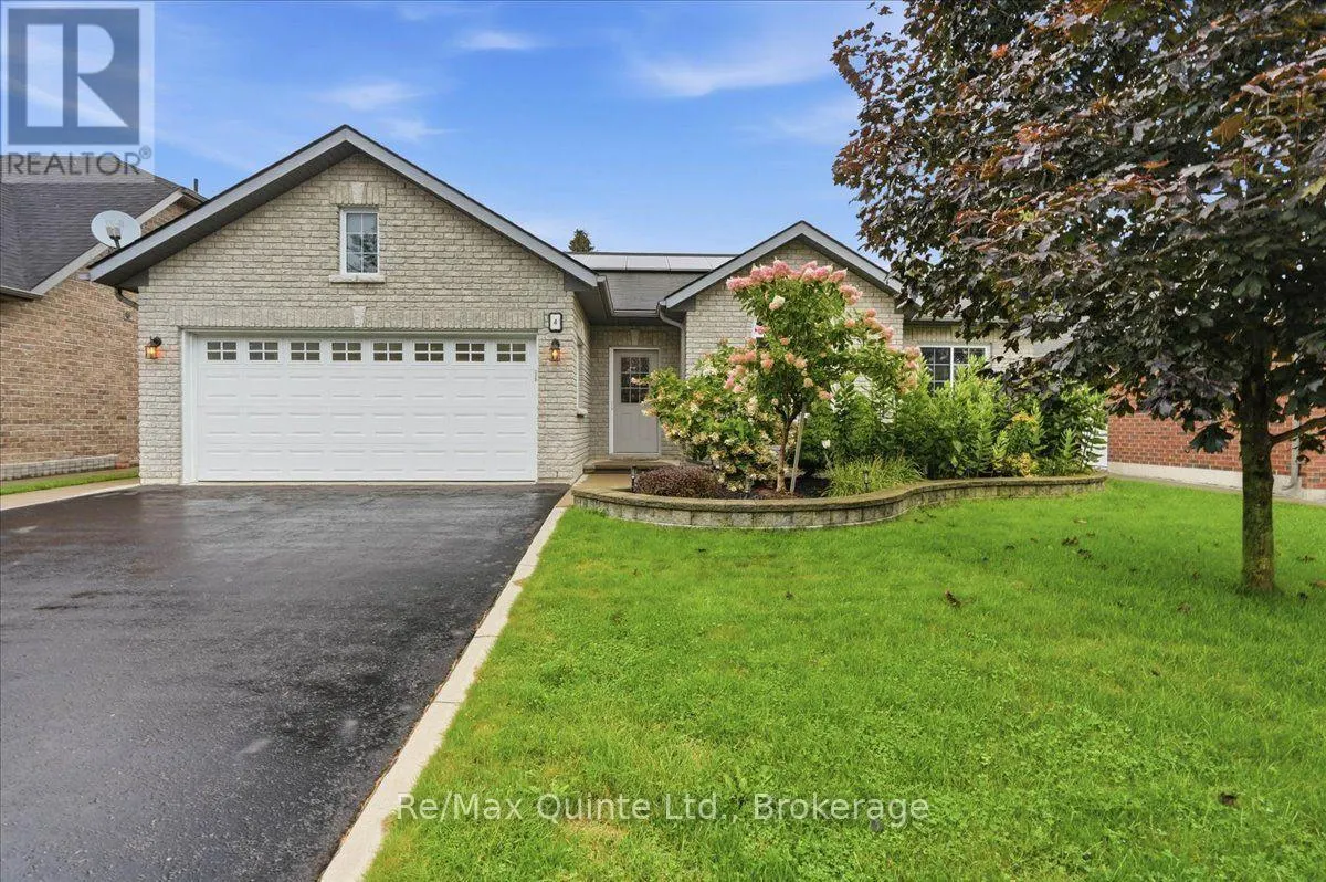 4 FOREST DRIVE