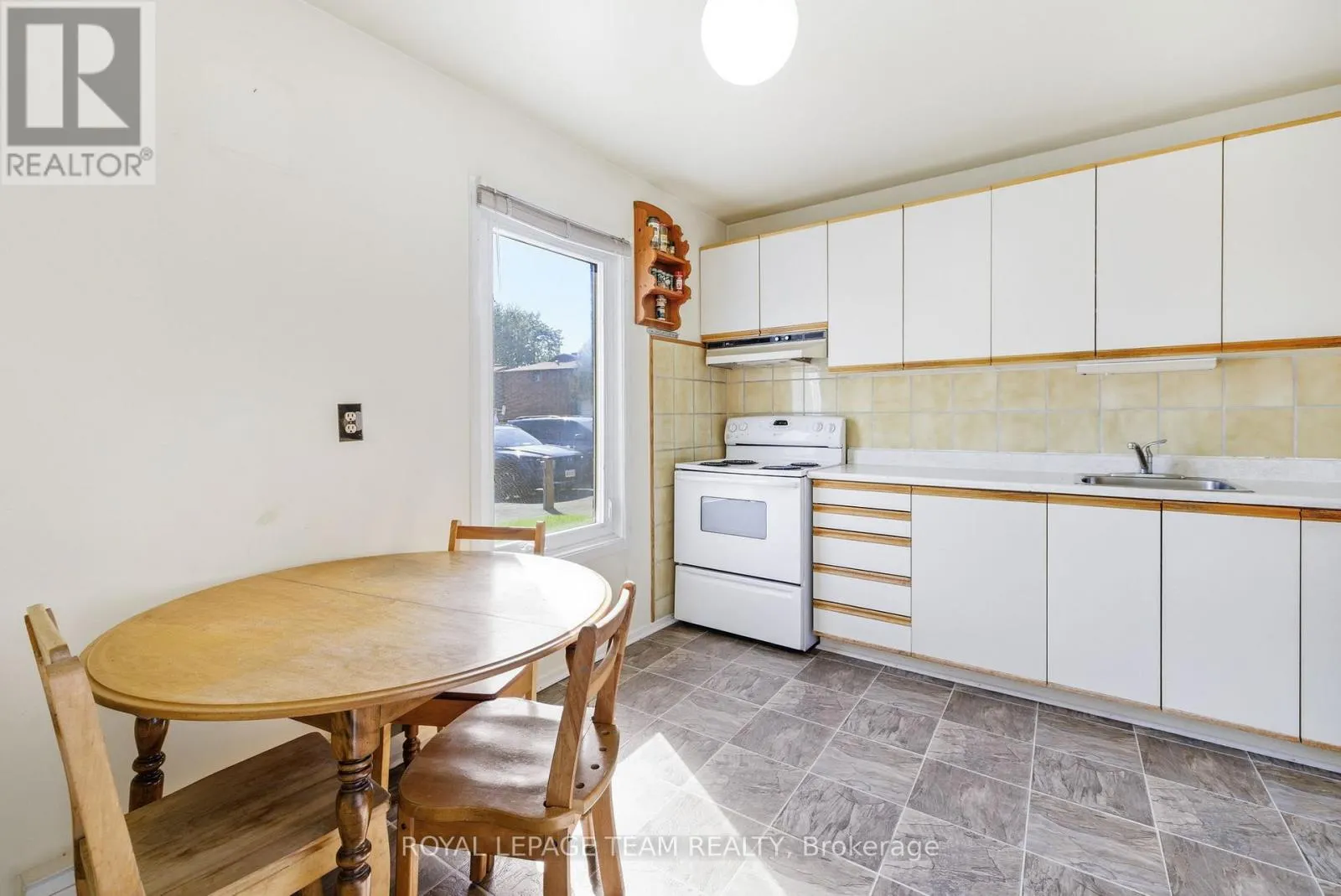 127 - 3116 STOCKTON DRIVE