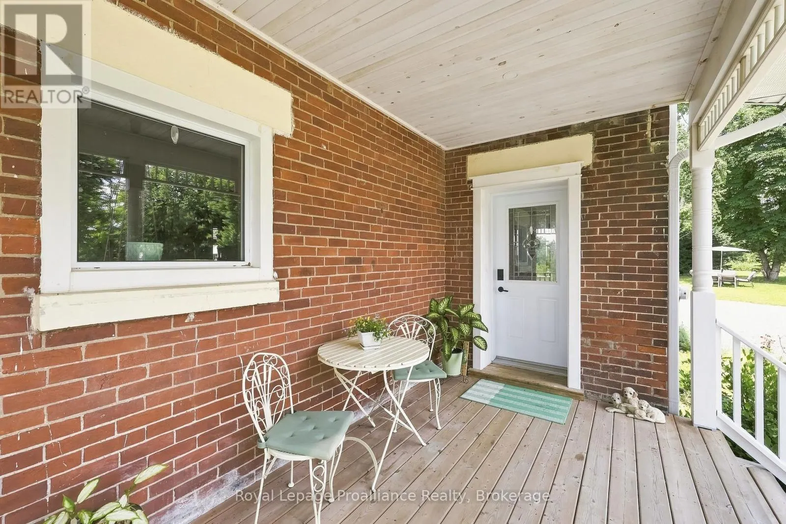 1376 QUEENSBOROUGH ROAD