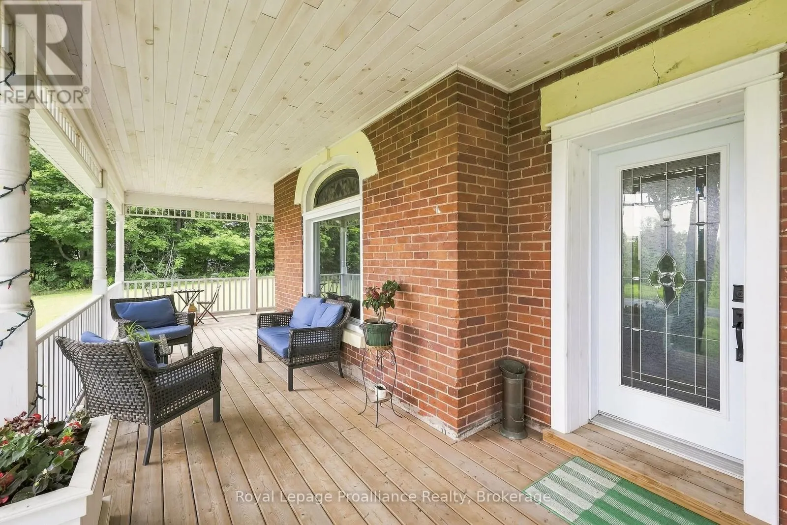 1376 QUEENSBOROUGH ROAD