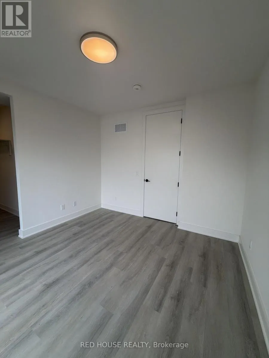 41 EVERETT COMMON
