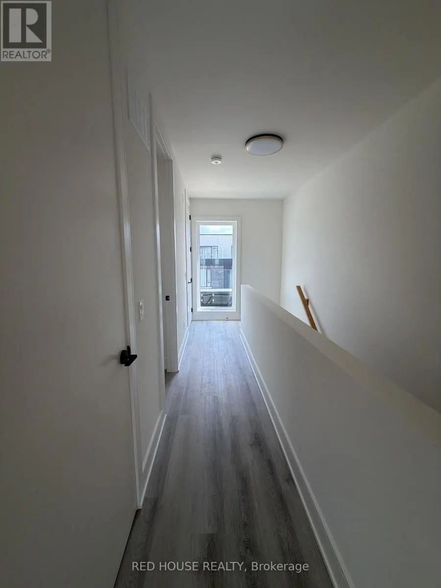 41 EVERETT COMMON