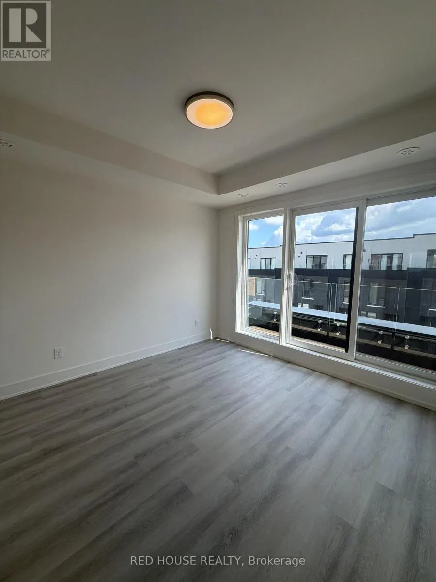 41 EVERETT COMMON