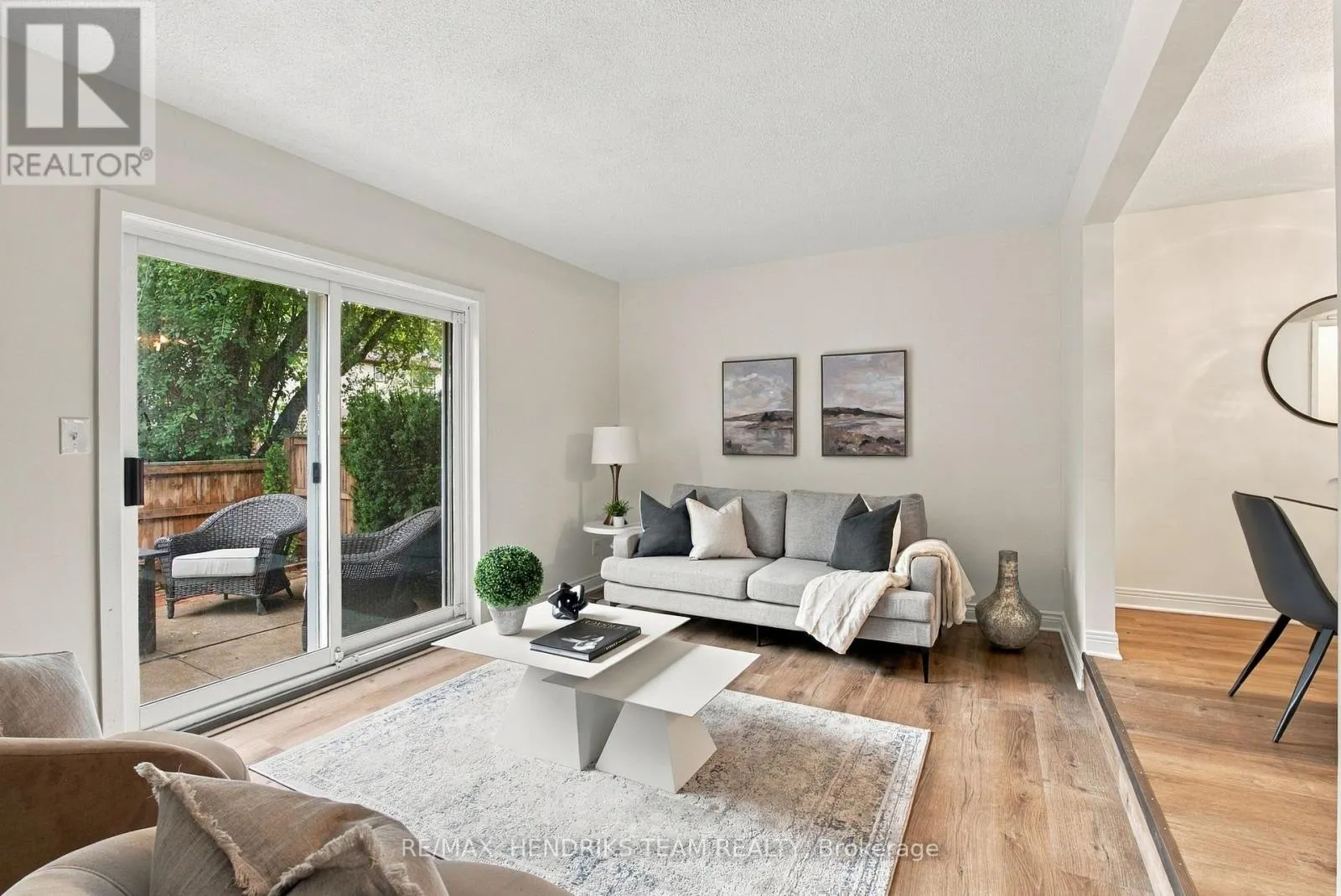 37 - 151 LINWELL ROAD #37