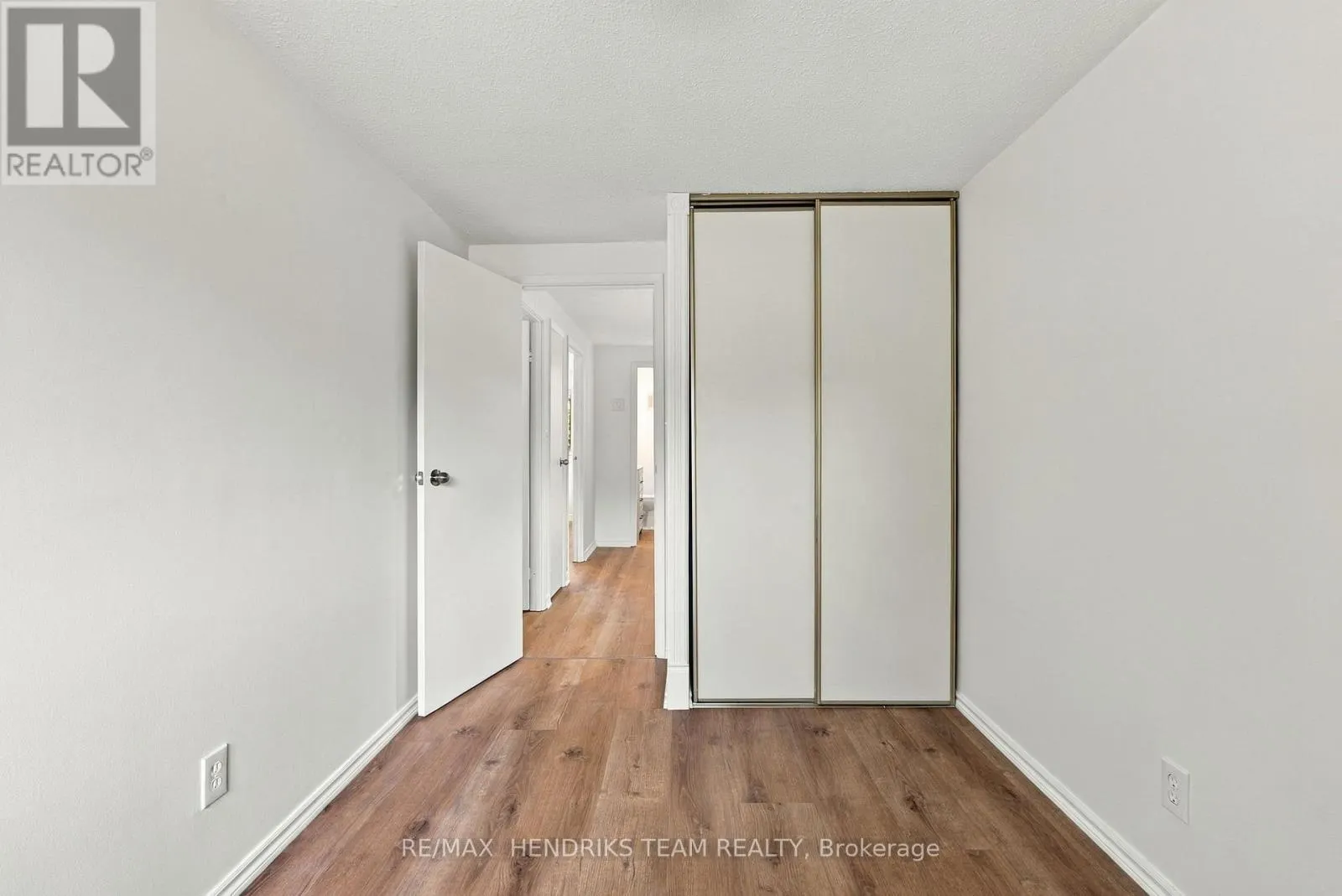 37 - 151 LINWELL ROAD #37