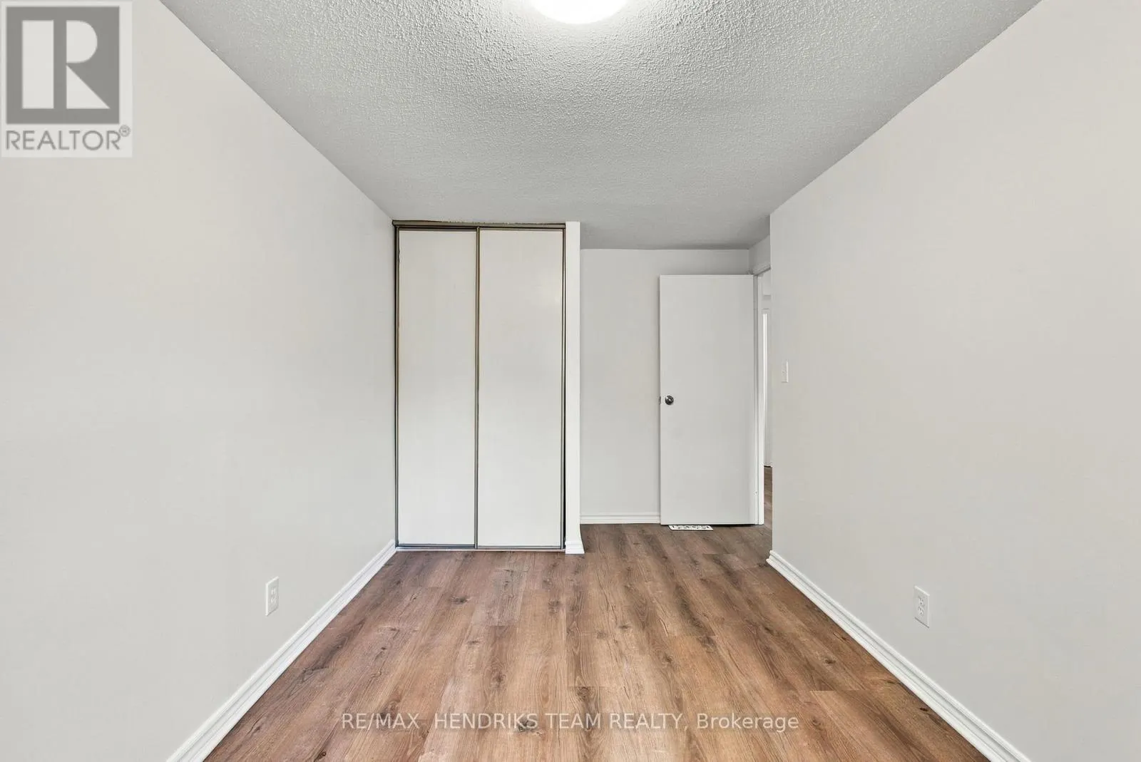 37 - 151 LINWELL ROAD #37