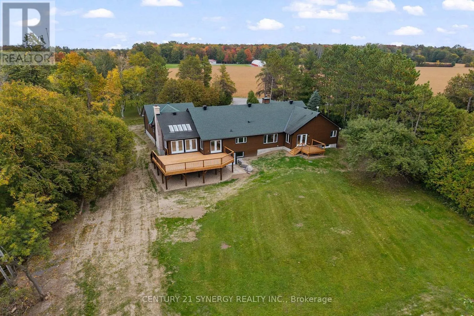 1580 GROVES ROAD