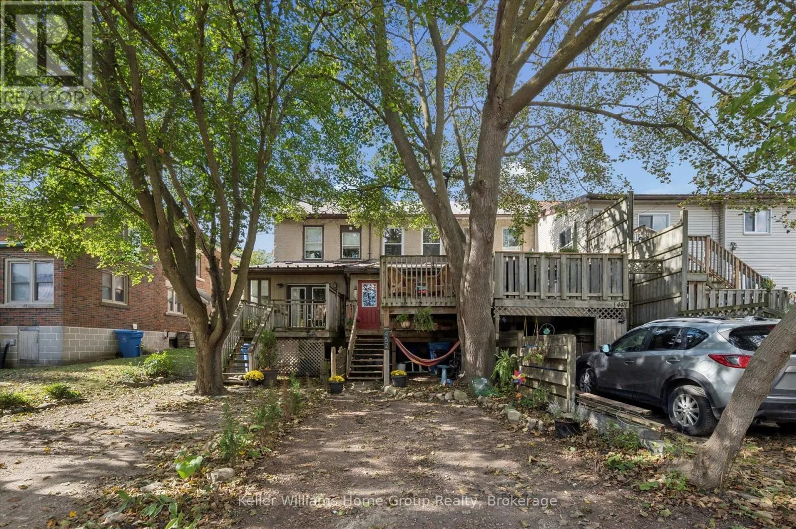 452 ST ANDREW STREET W