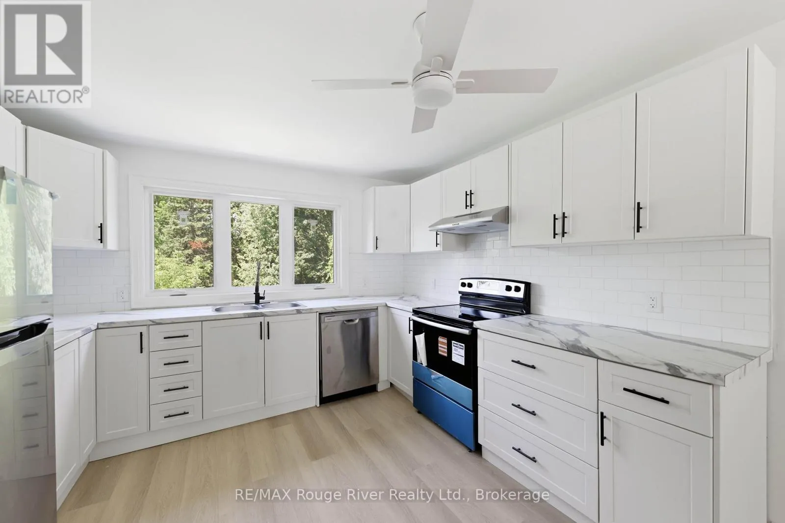 UNIT A - 144 MACDONALD AVENUE #Unit A