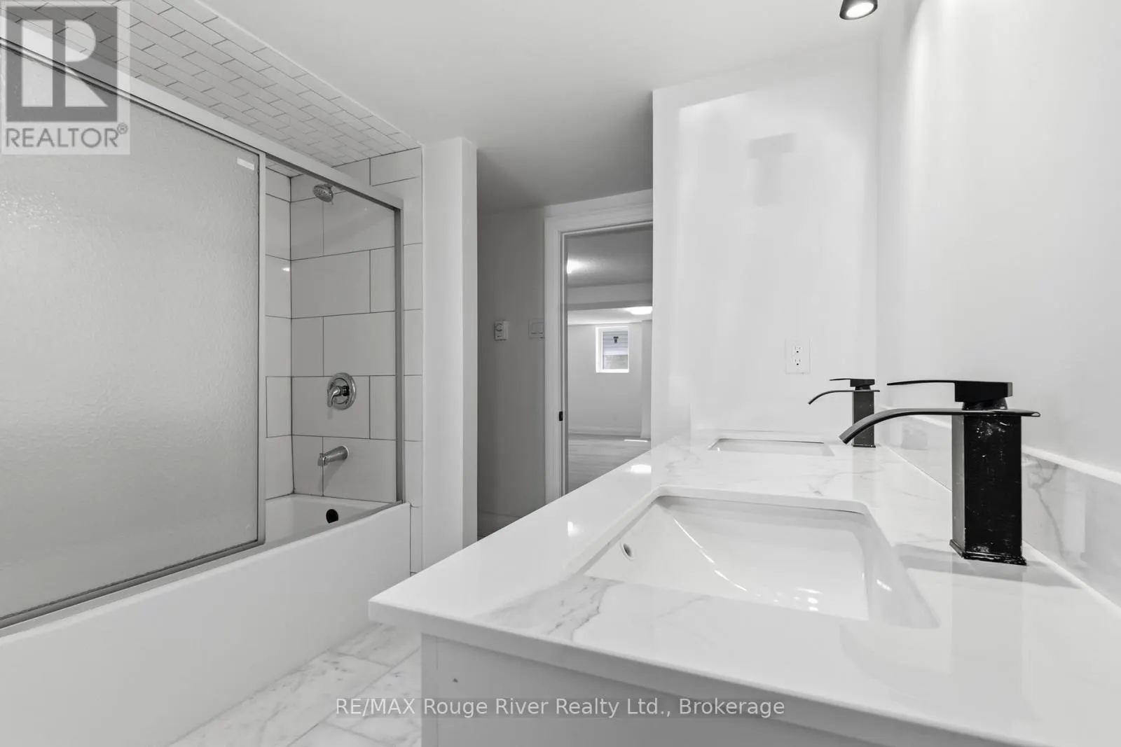 UNIT A - 144 MACDONALD AVENUE #Unit A