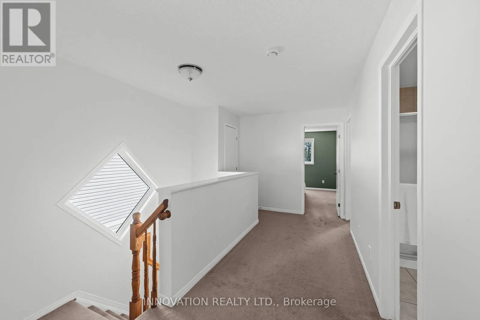 37 CHANTILLY GATE