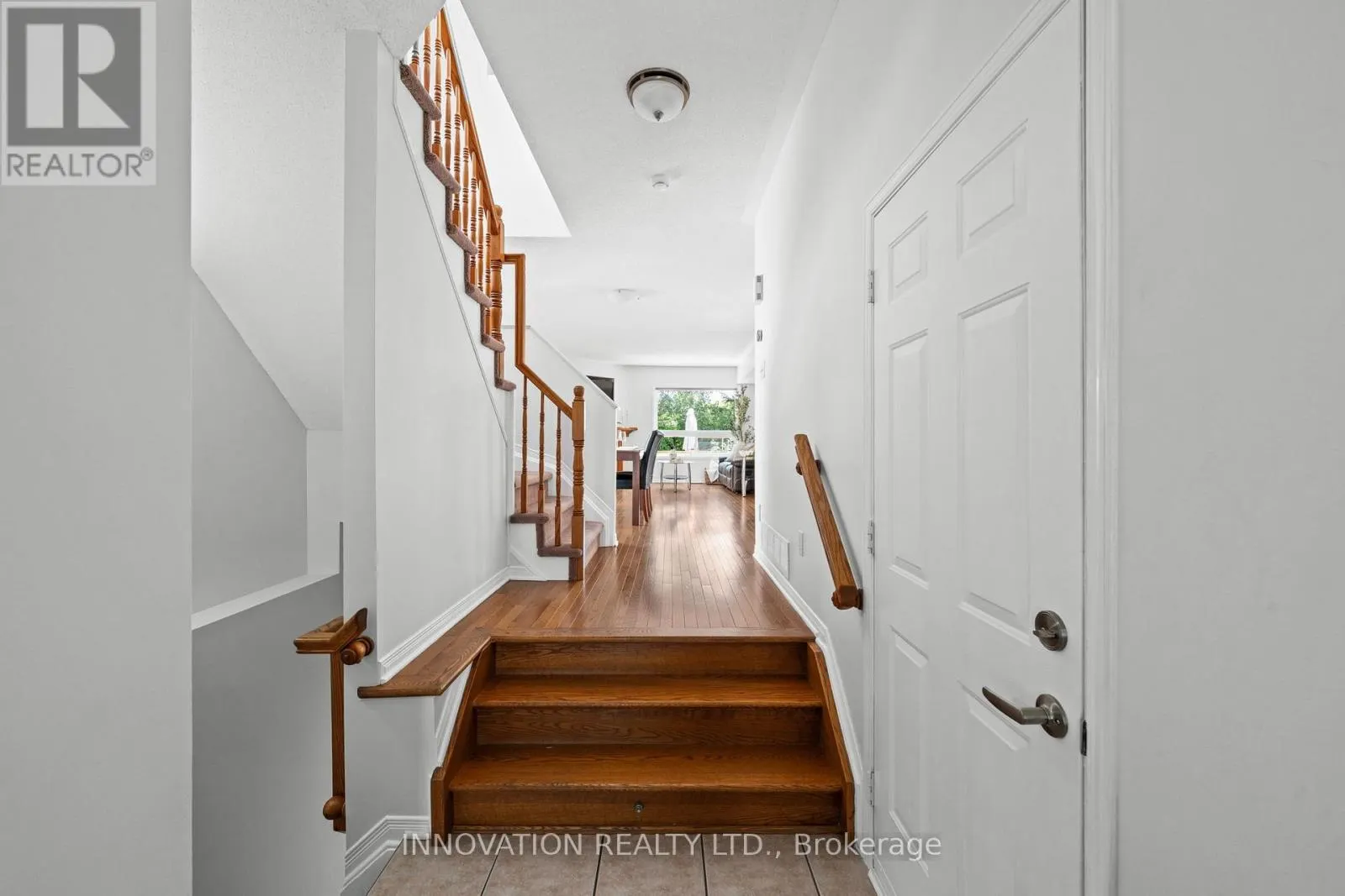 37 CHANTILLY GATE