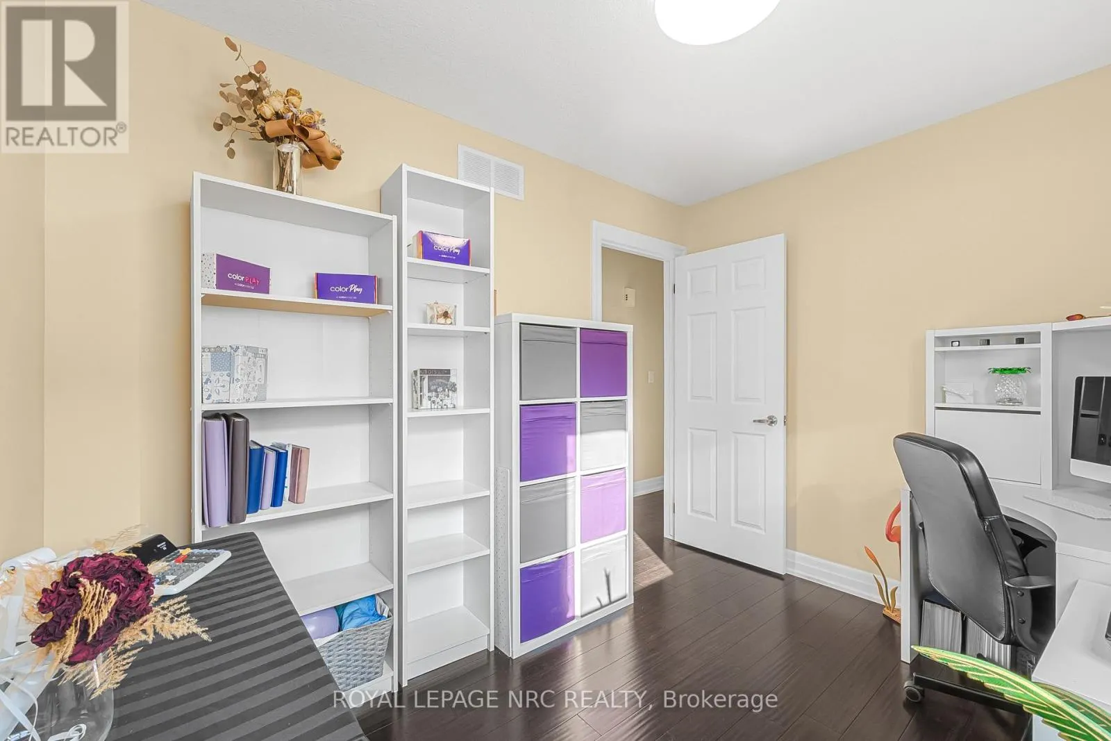 551 SCOTT STREET
