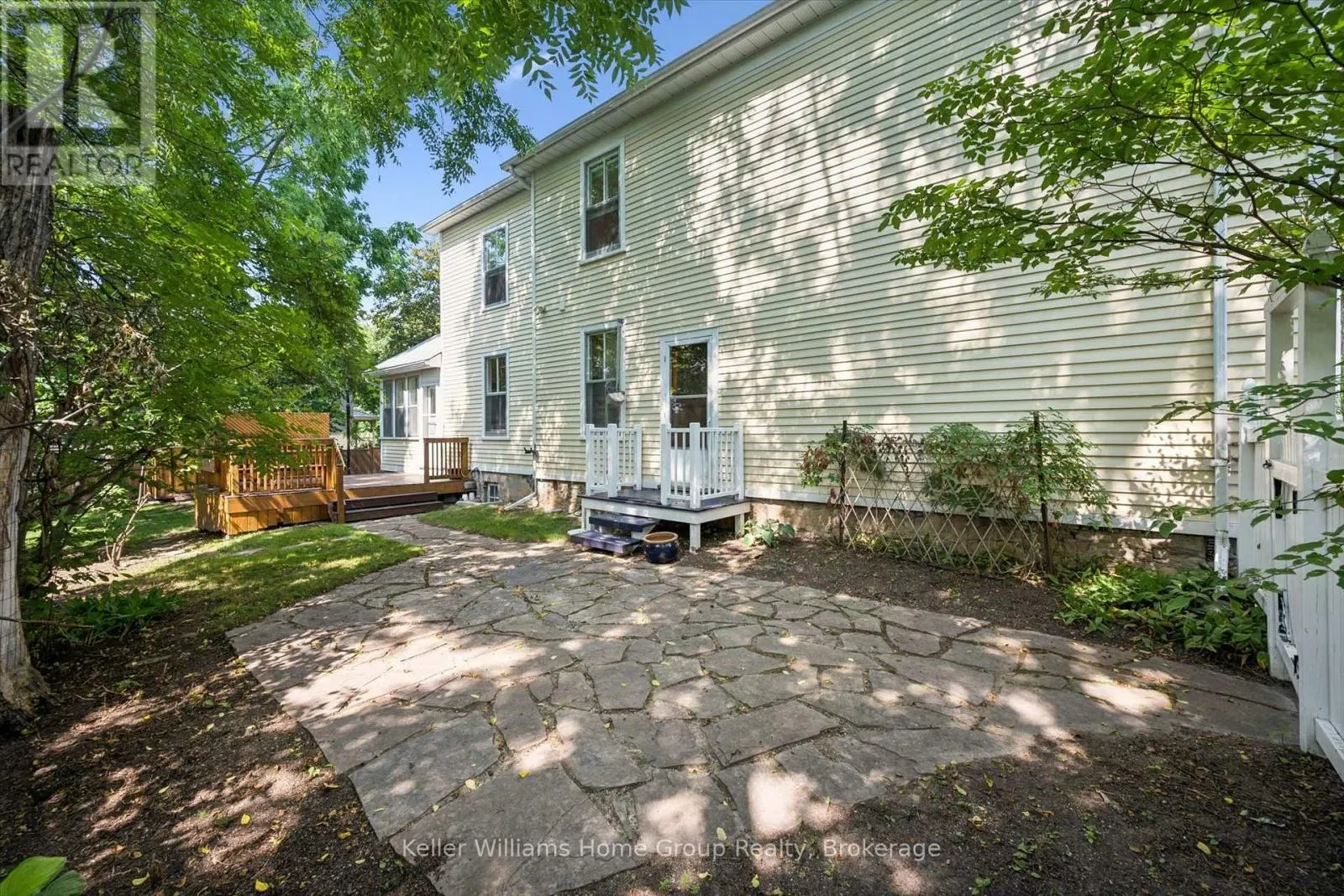 129 SUFFOLK STREET W