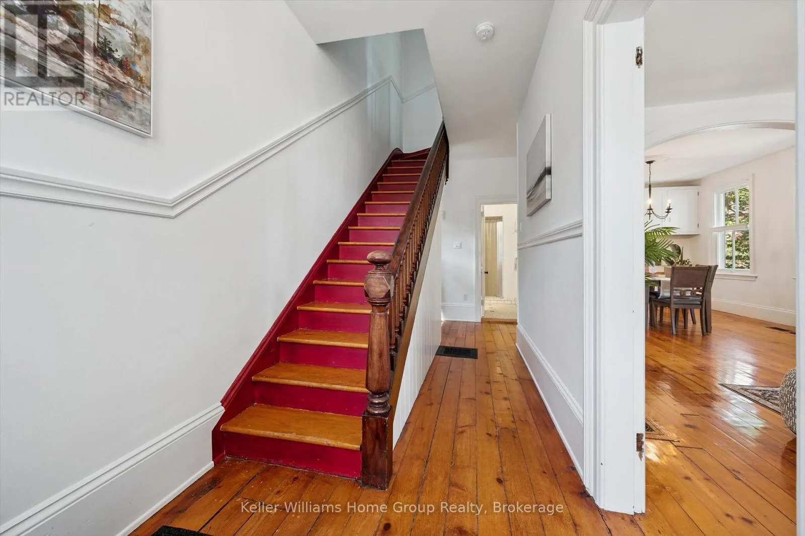 129 SUFFOLK STREET W