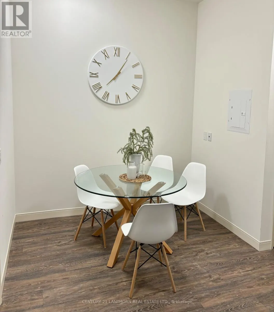 405 - 135 STATION STREET #405
