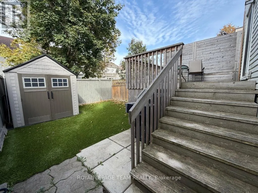 25 REDPATH DRIVE