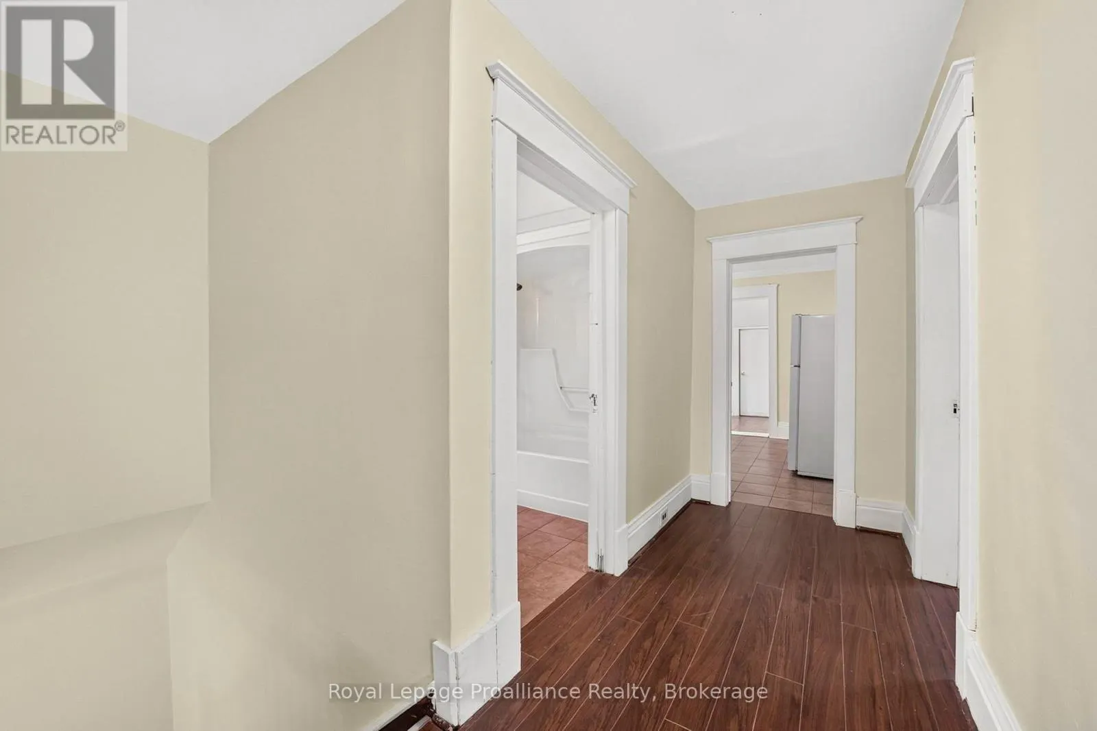 37 LORNE AVENUE