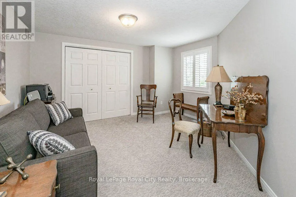 16 - 784 GORDON STREET #16