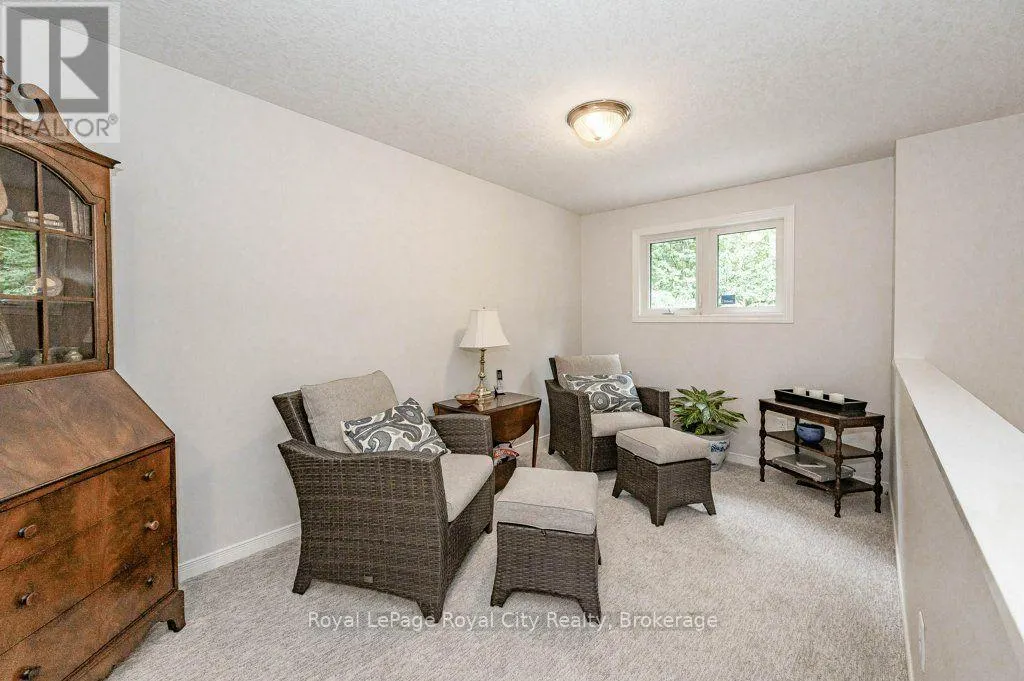 16 - 784 GORDON STREET #16