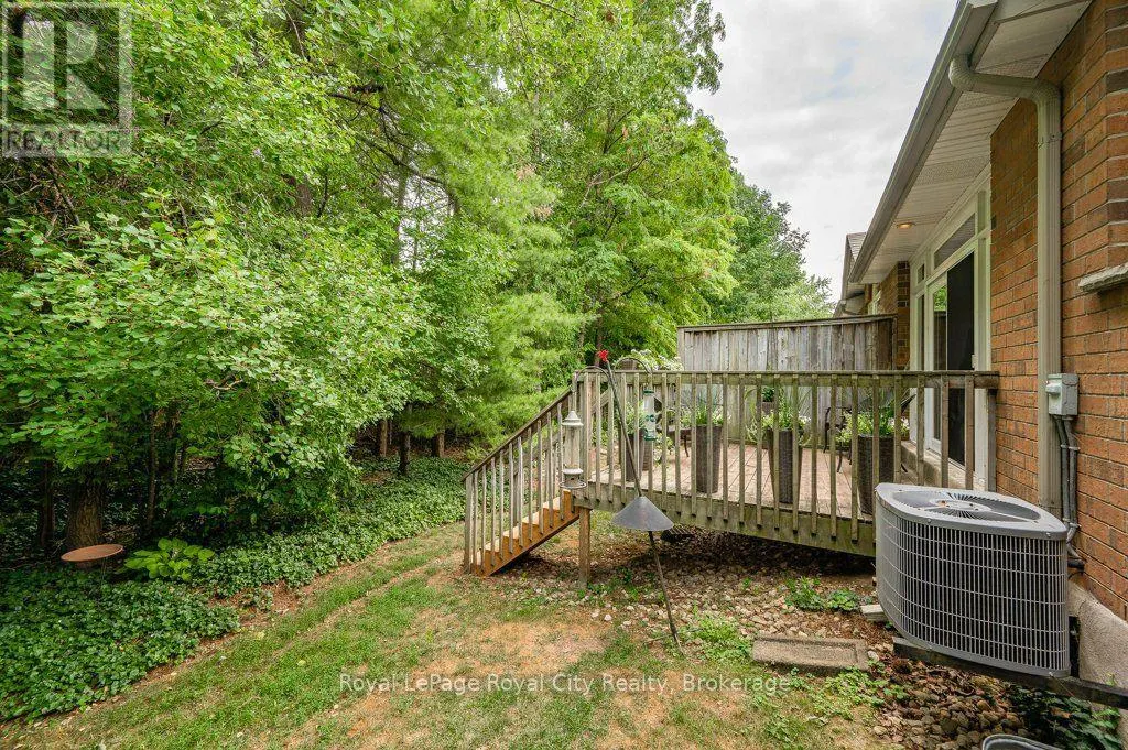 16 - 784 GORDON STREET #16