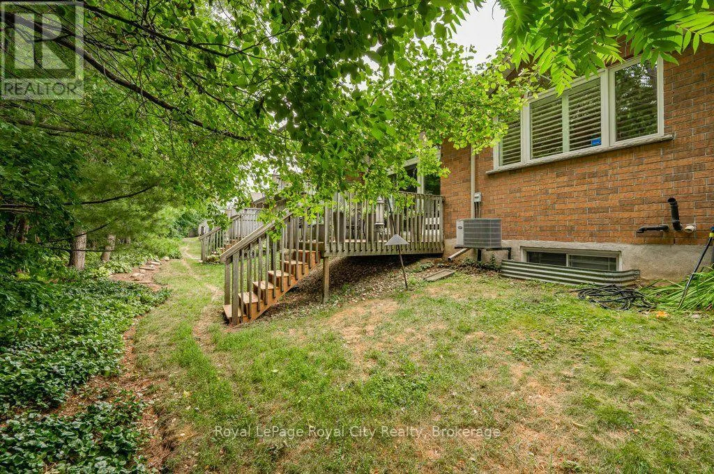 16 - 784 GORDON STREET #16