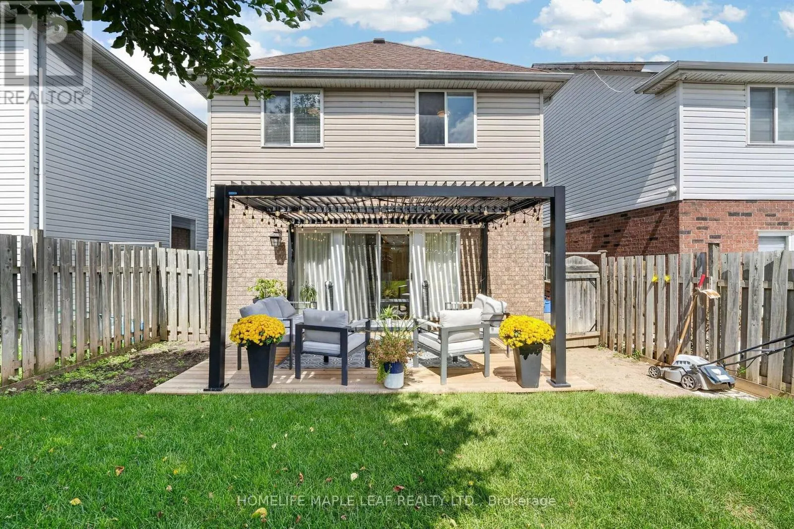 211 MELRAN DRIVE