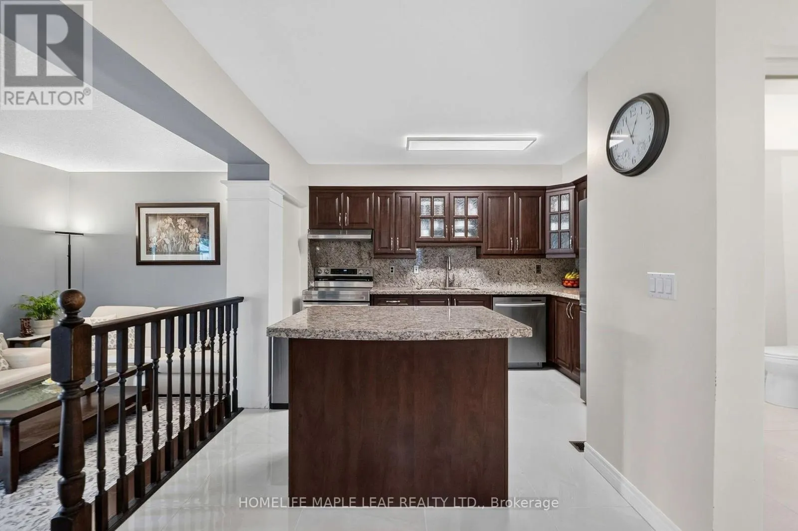 211 MELRAN DRIVE