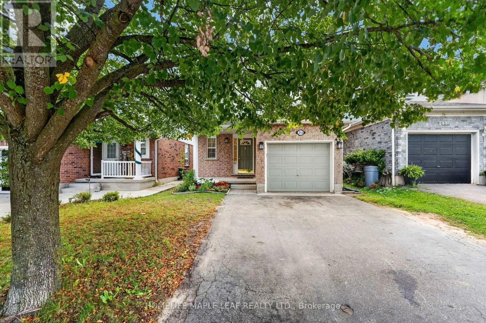 211 MELRAN DRIVE