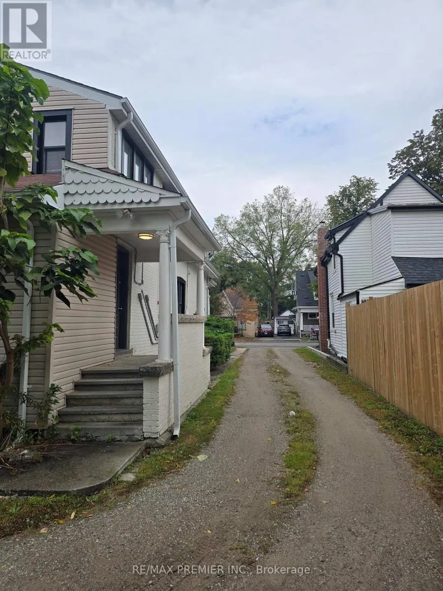 95 CAYUGA STREET