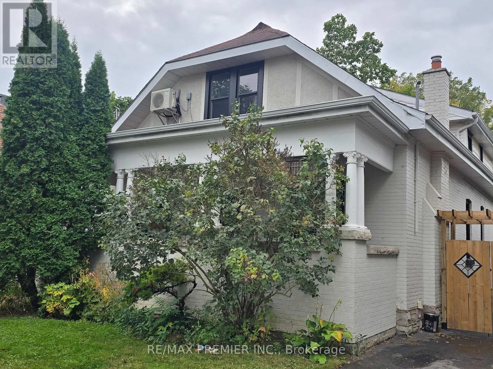 95 CAYUGA STREET