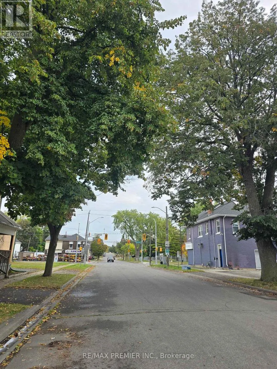 95 CAYUGA STREET
