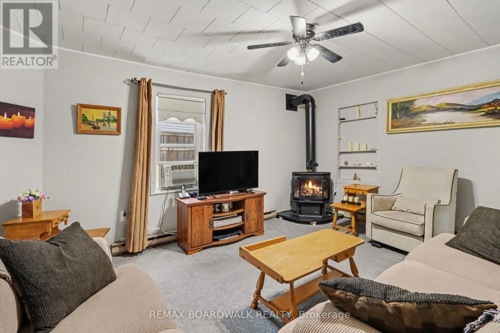 174 MUNRO STREET