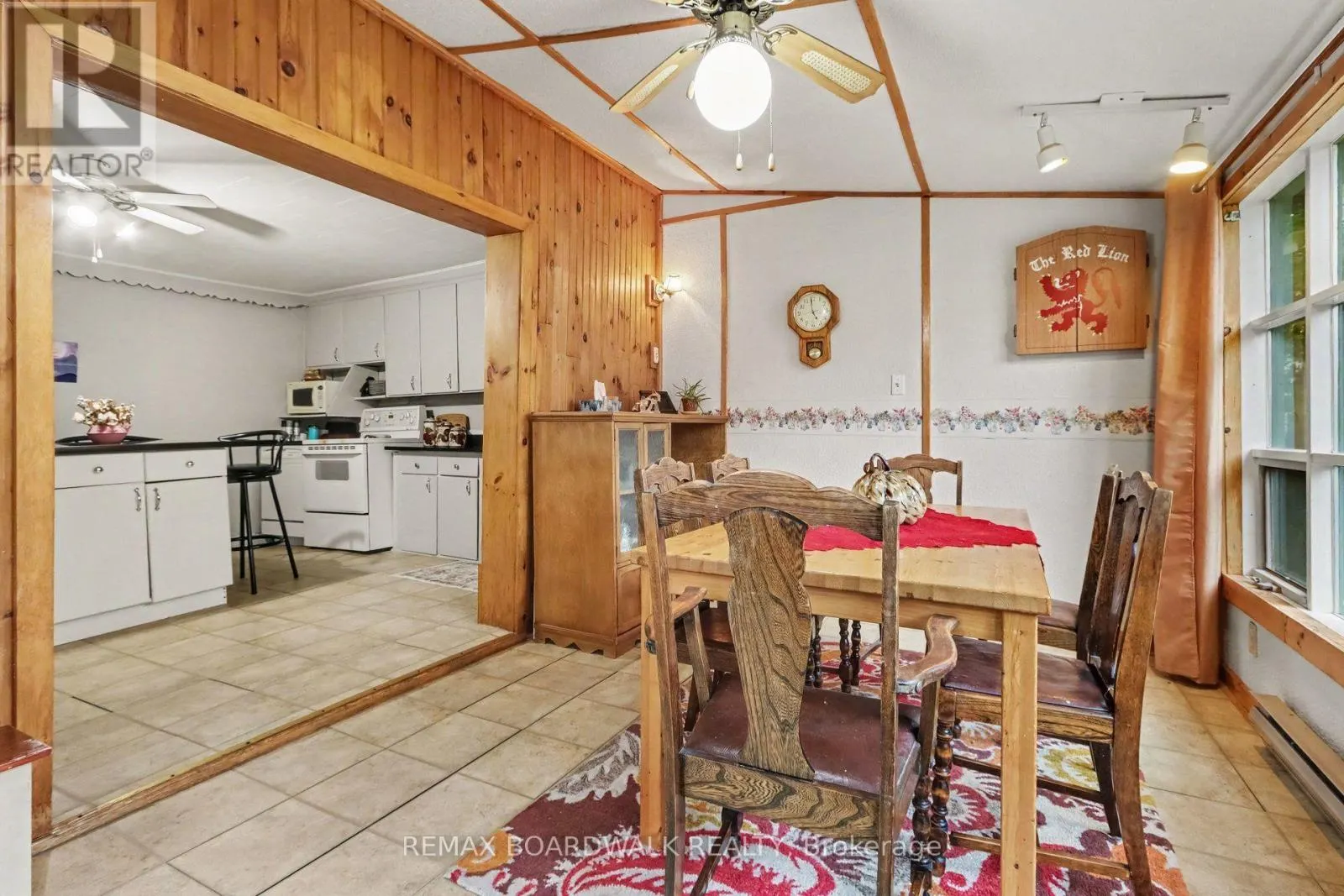 174 MUNRO STREET