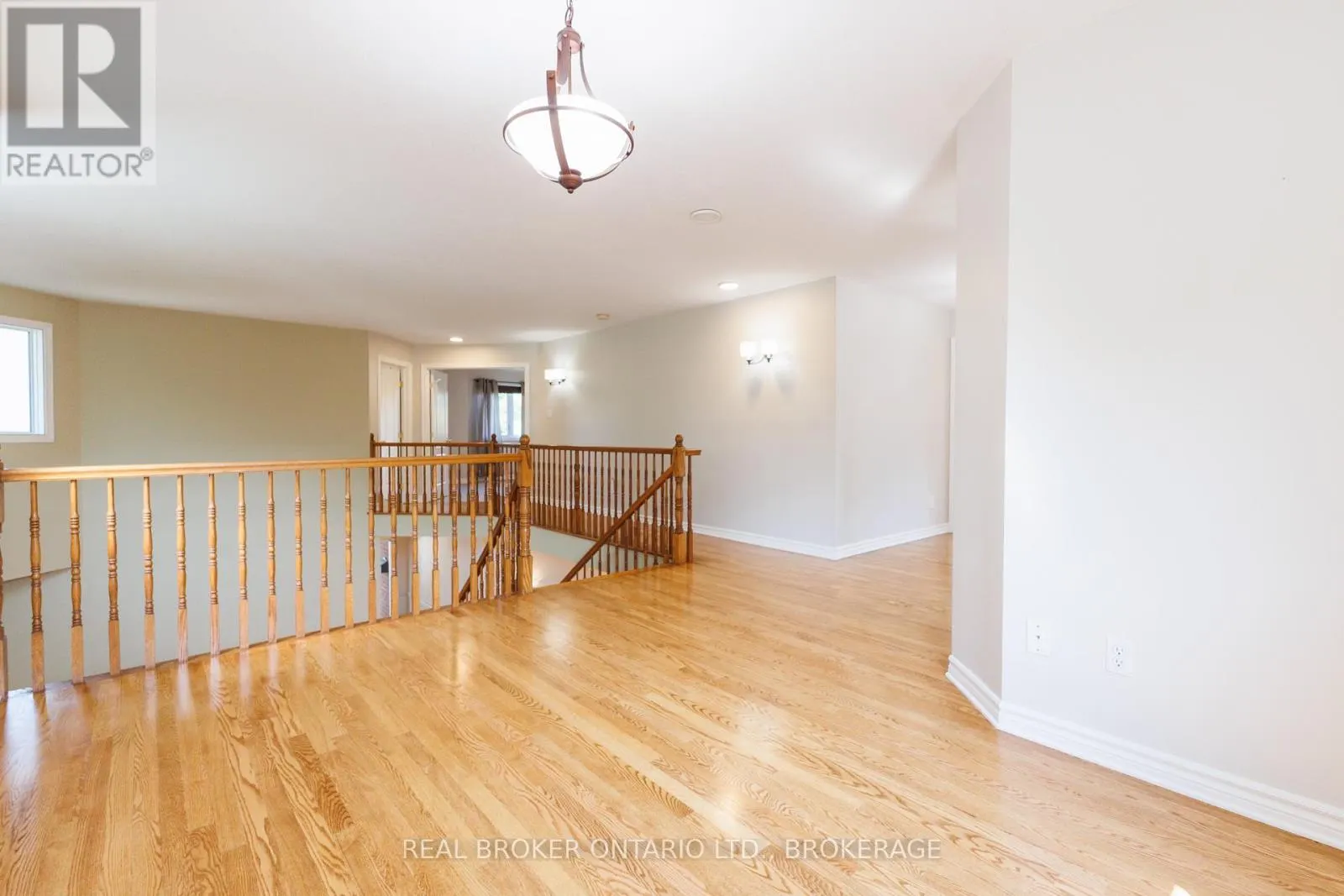 11 REDBRIDGE CRESCENT