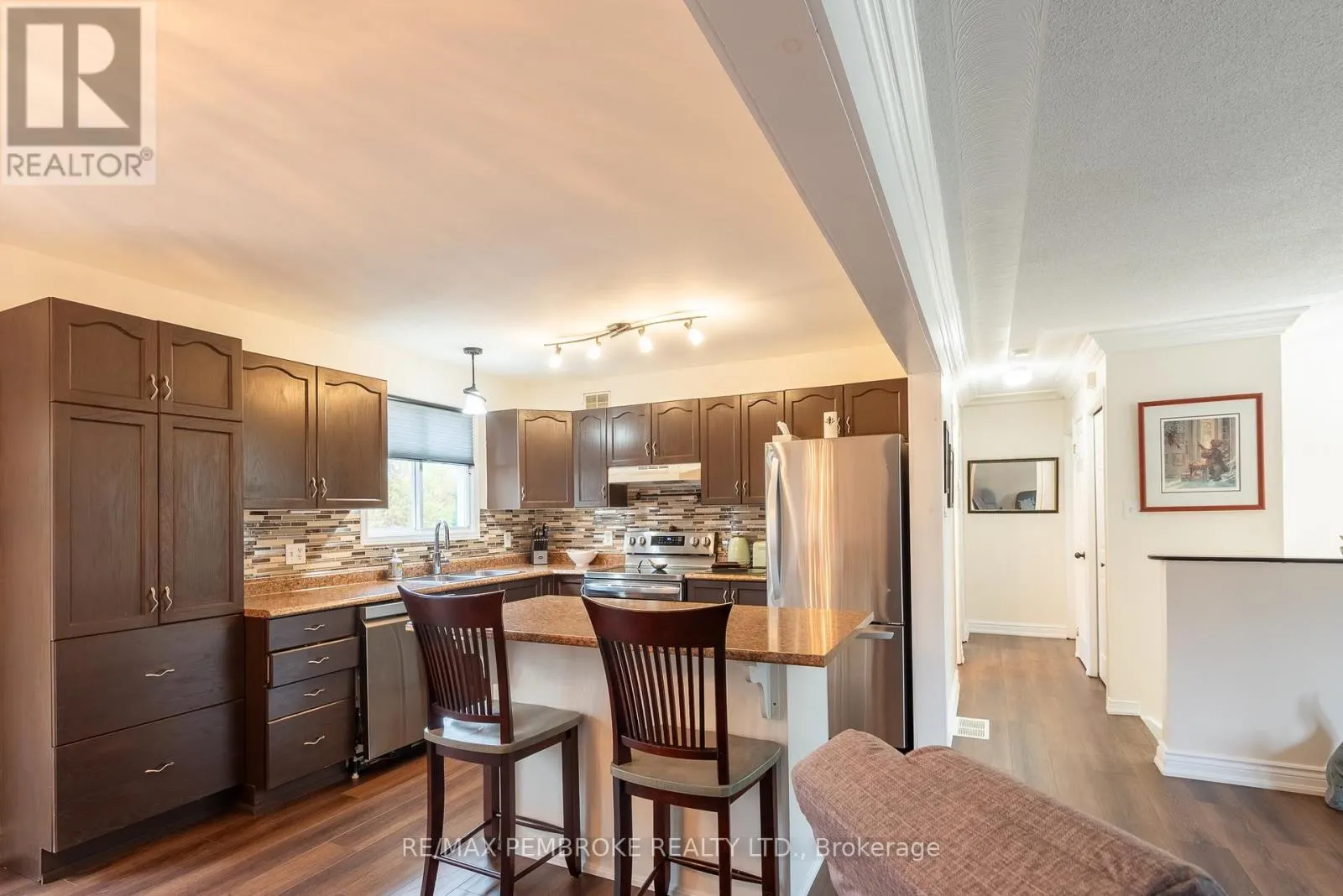 1108 BOUNDARY ROAD