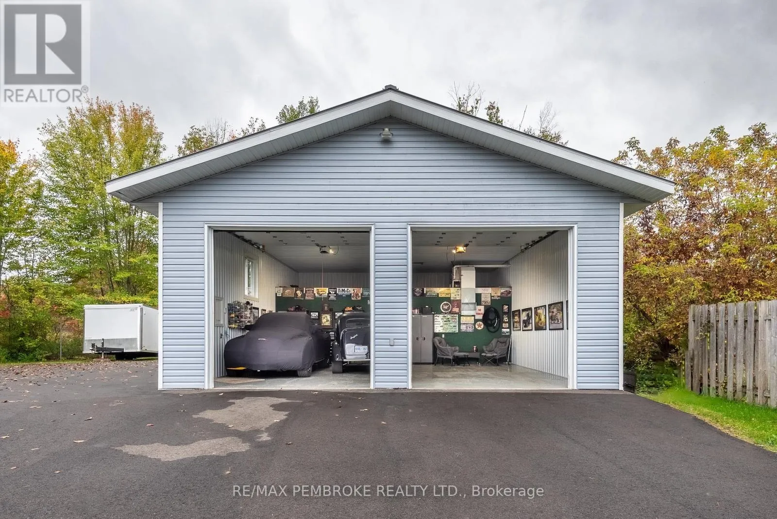 1108 BOUNDARY ROAD
