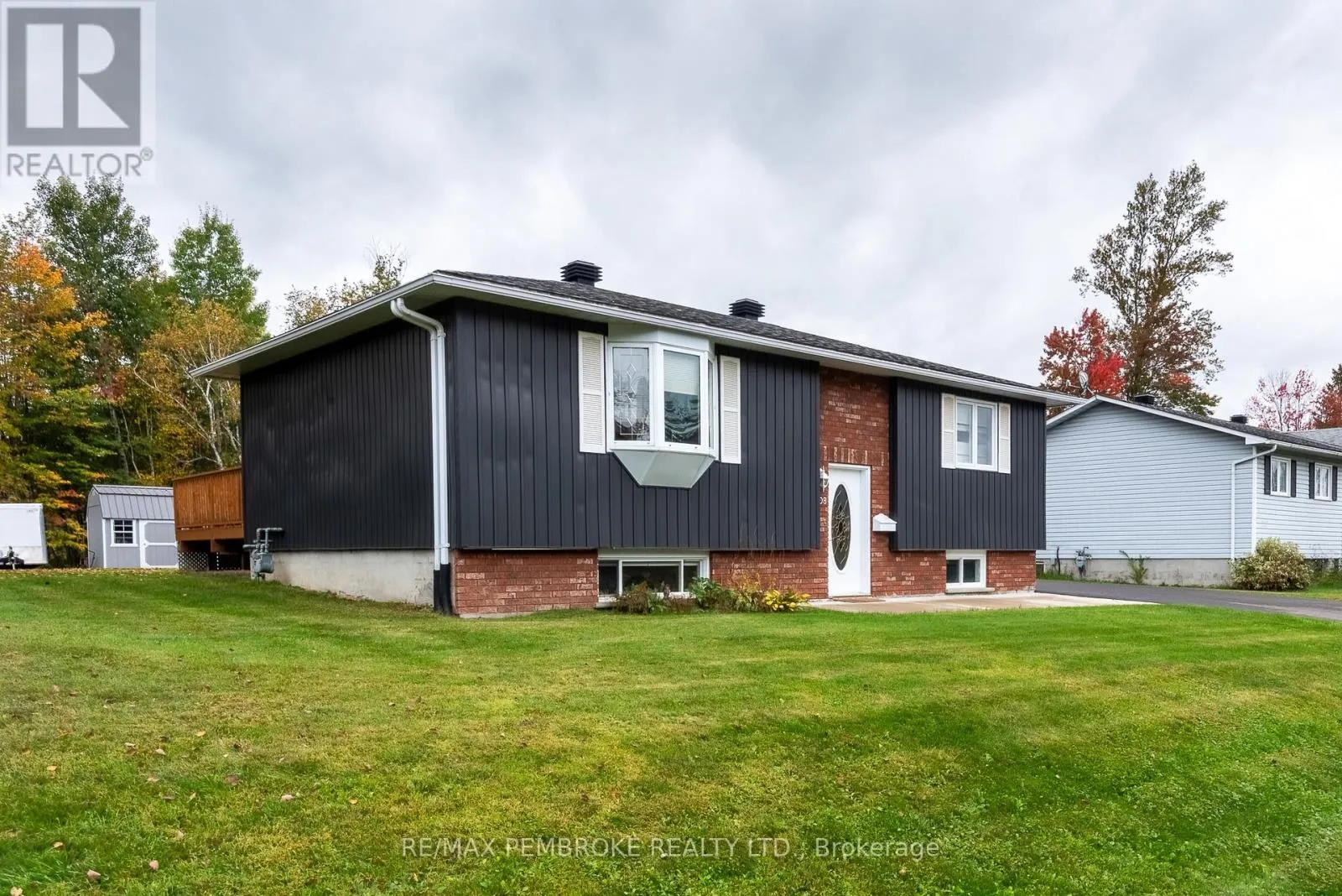 1108 BOUNDARY ROAD