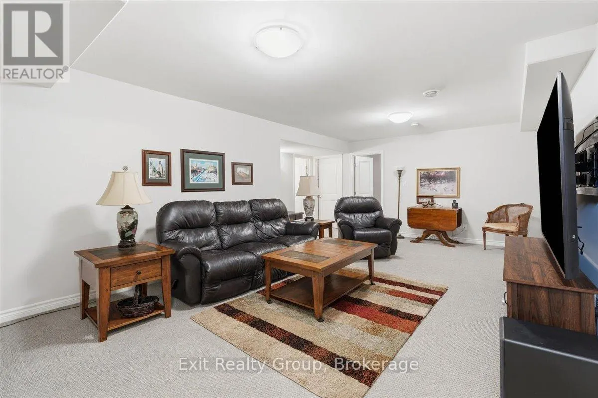 30 SANDHU CRESCENT