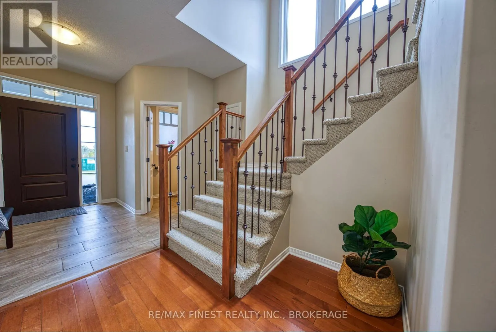 1017 WOODHAVEN DRIVE