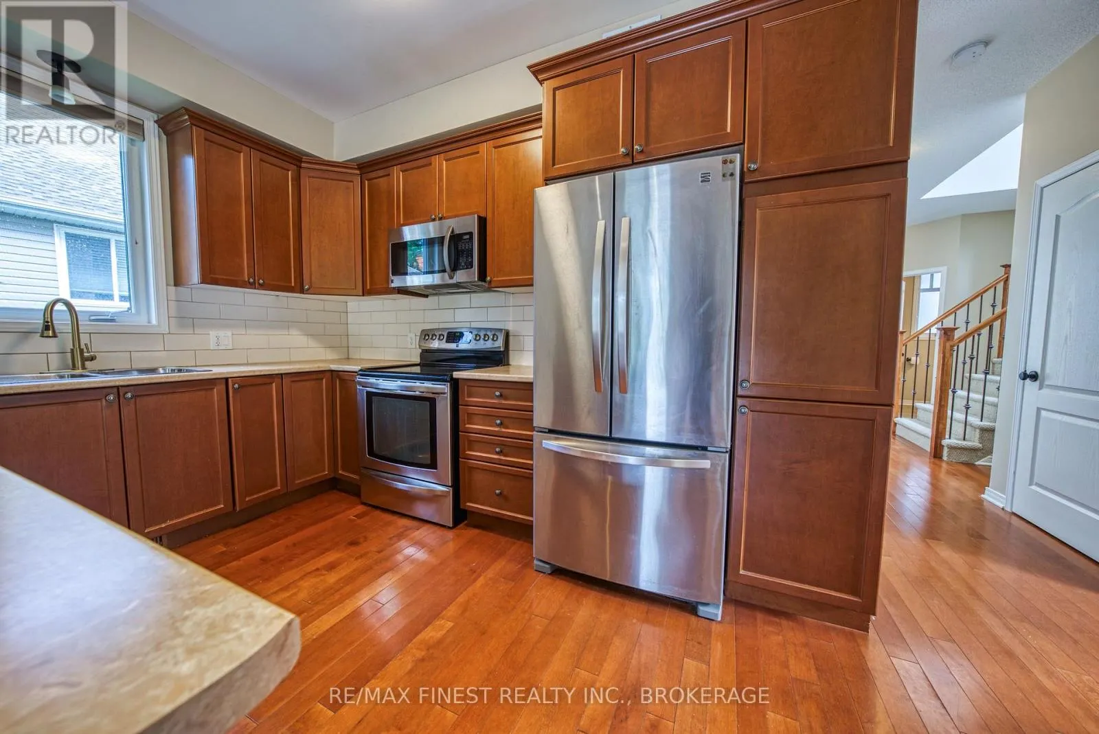 1017 WOODHAVEN DRIVE
