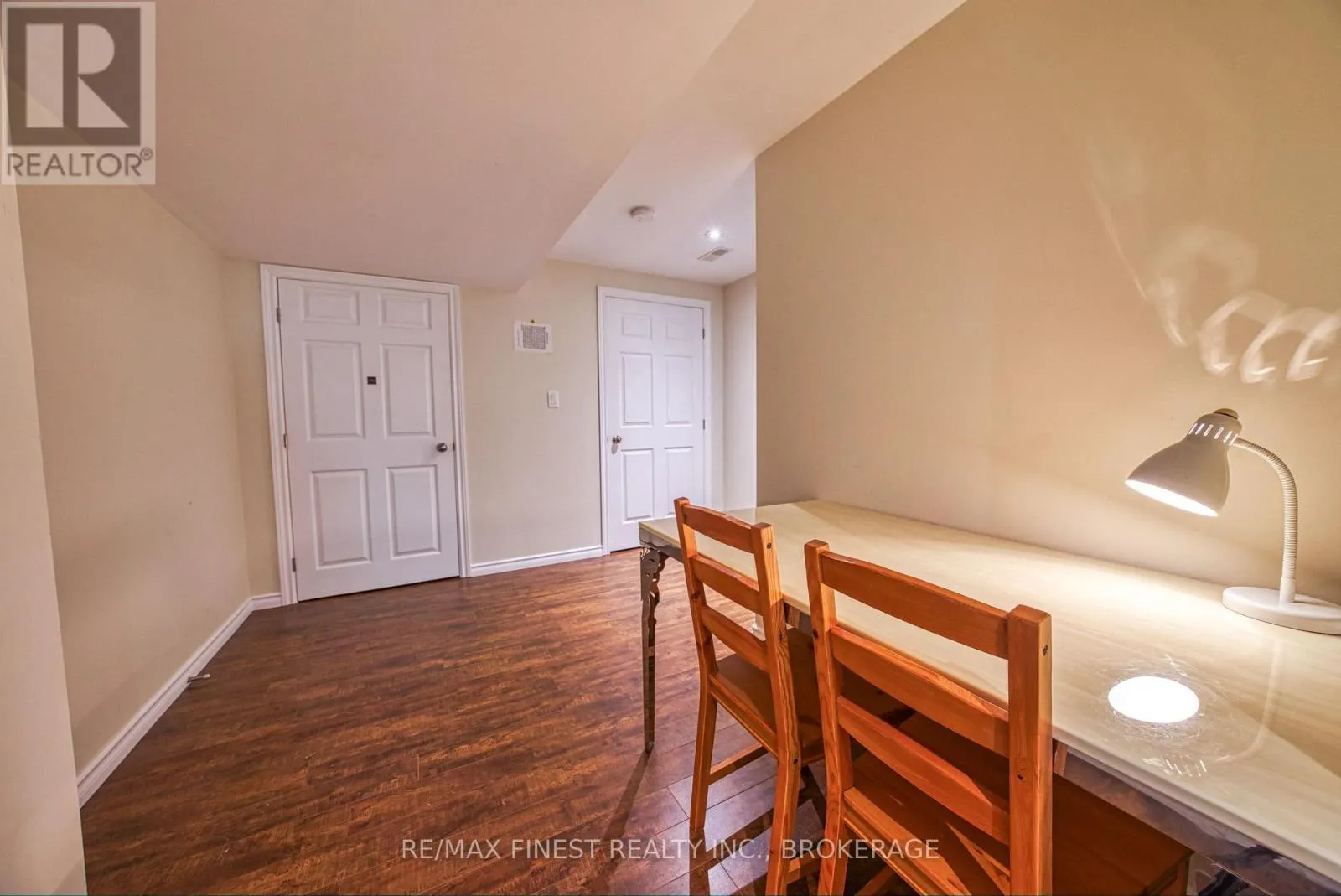 1017 WOODHAVEN DRIVE